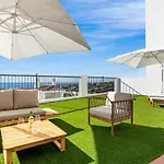Luxury Family With Breathtaking Views *