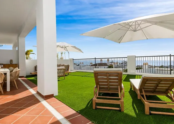 Апартаменти Luxury Family With Breathtaking Views